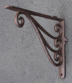 6Y3020 gietijzeren plankdrager 18 of 23 cm donkerbruin