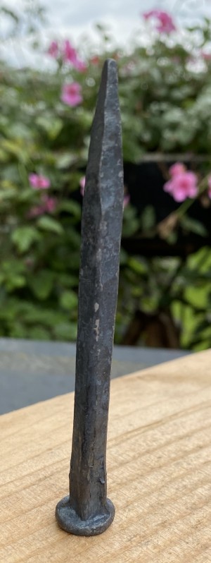 GT135 handgemaakte spijkerhaak 10,5cm donkergrijs