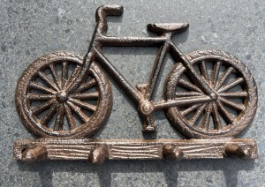 KH1759 gietijzeren kapstok fiets met 4 haken donkerbruin