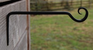 WG184 gietijzeren wandhaak 29,5cm zwart