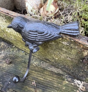 KH722 enkele gietijzeren kapstokhaak vogel donkerbruin